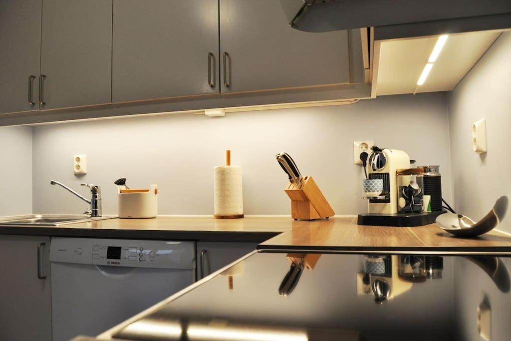 Cozy Apartment By The Fjord In Modern ออสโล ภายนอก รูปภาพ